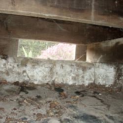 A crawl space vent in Orange that's bringing moisture into the home
